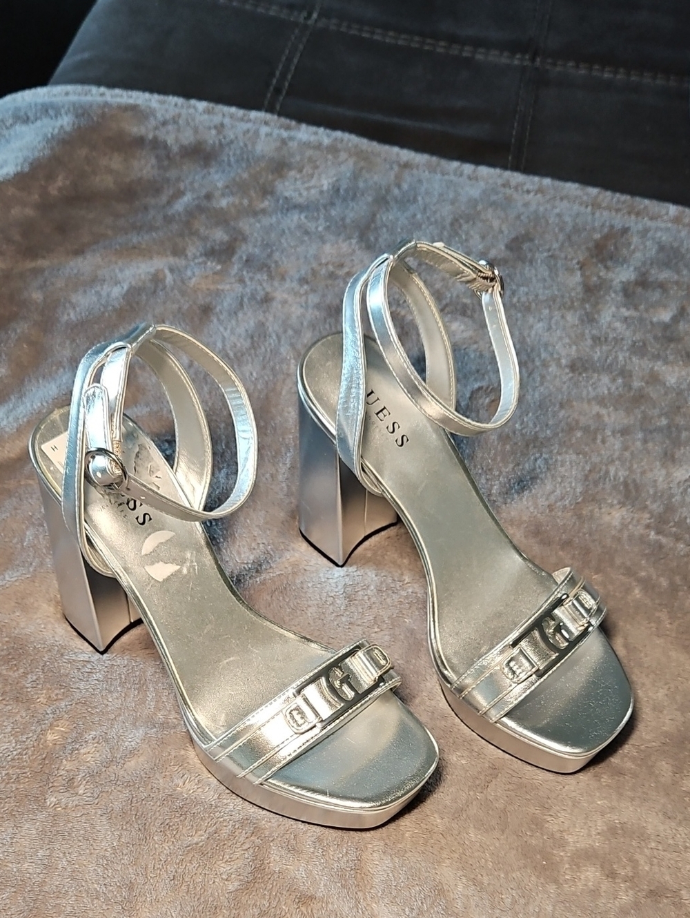 GUESS Silver Metallic Ankle-Strap Block Heel Sandals